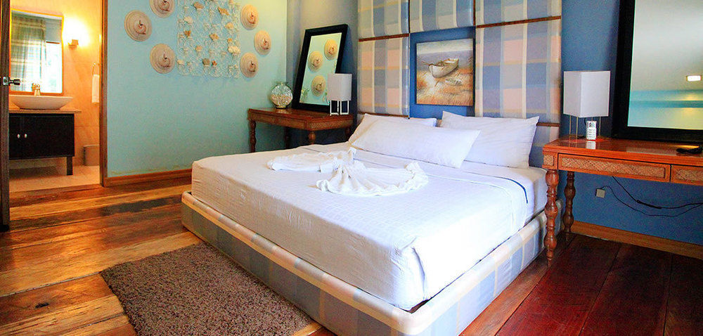 Tugawe Cove Resort Colongcocon Esterno foto