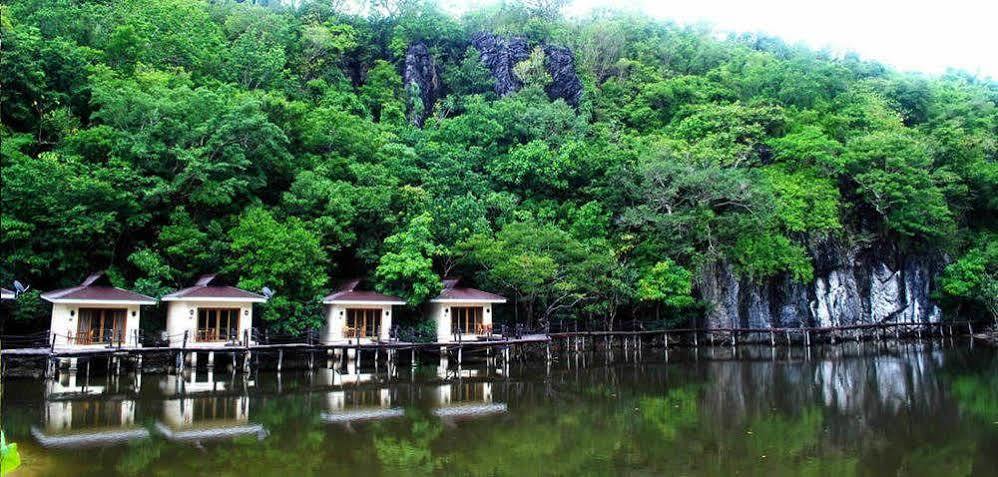 Tugawe Cove Resort Colongcocon Esterno foto